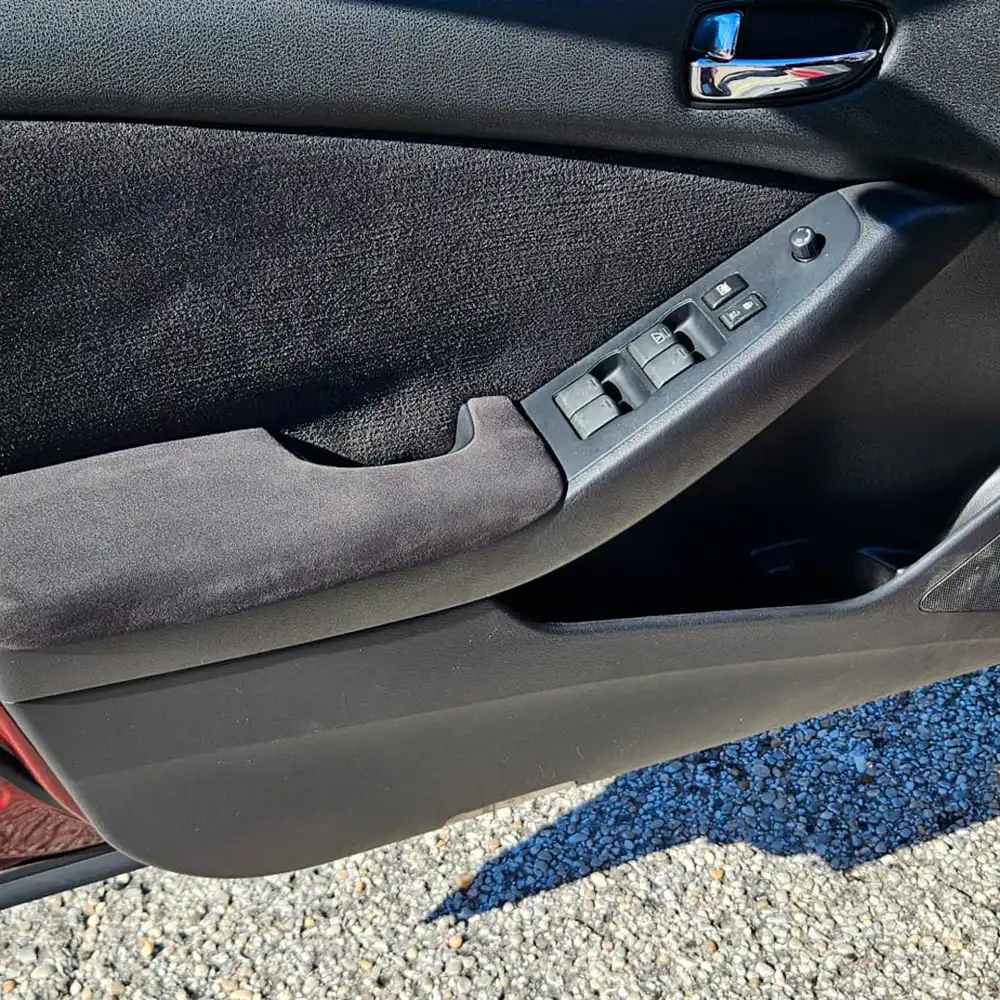 2012 Nissan Altima - Image 2