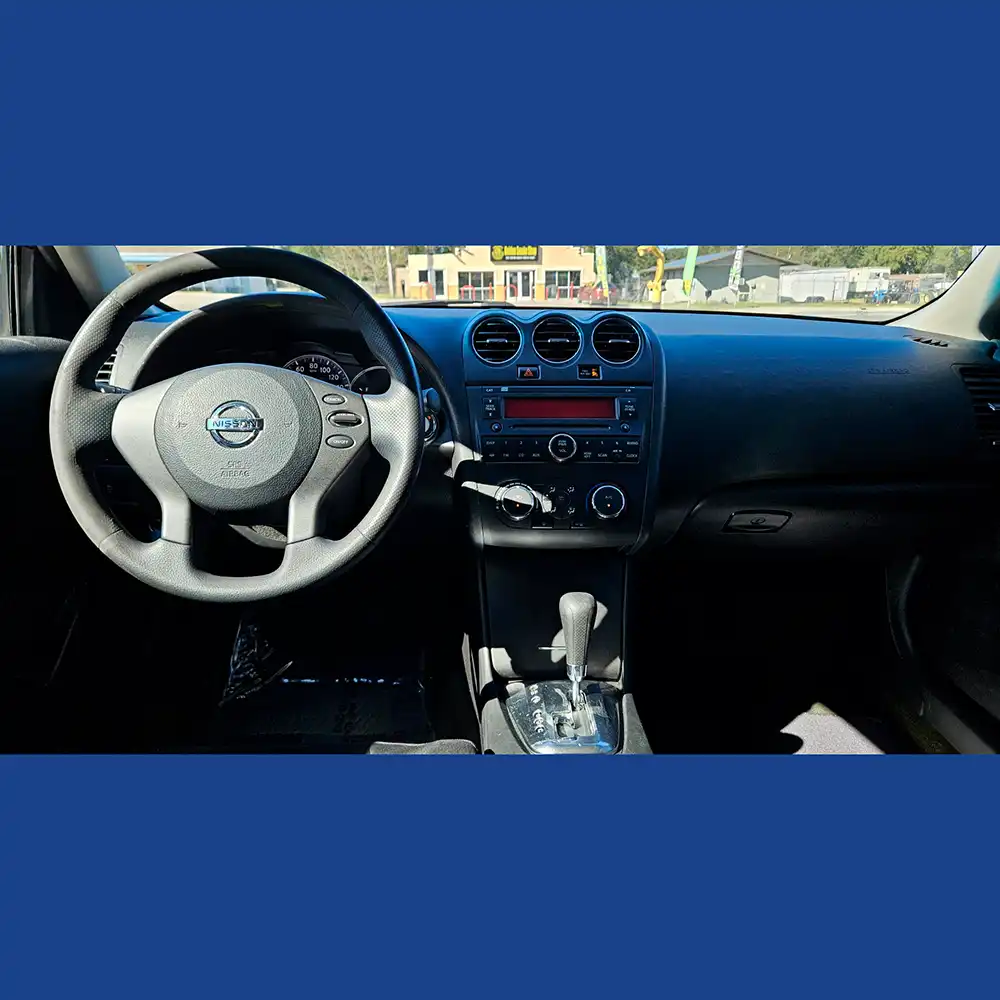 2012 Nissan Altima - Image 7