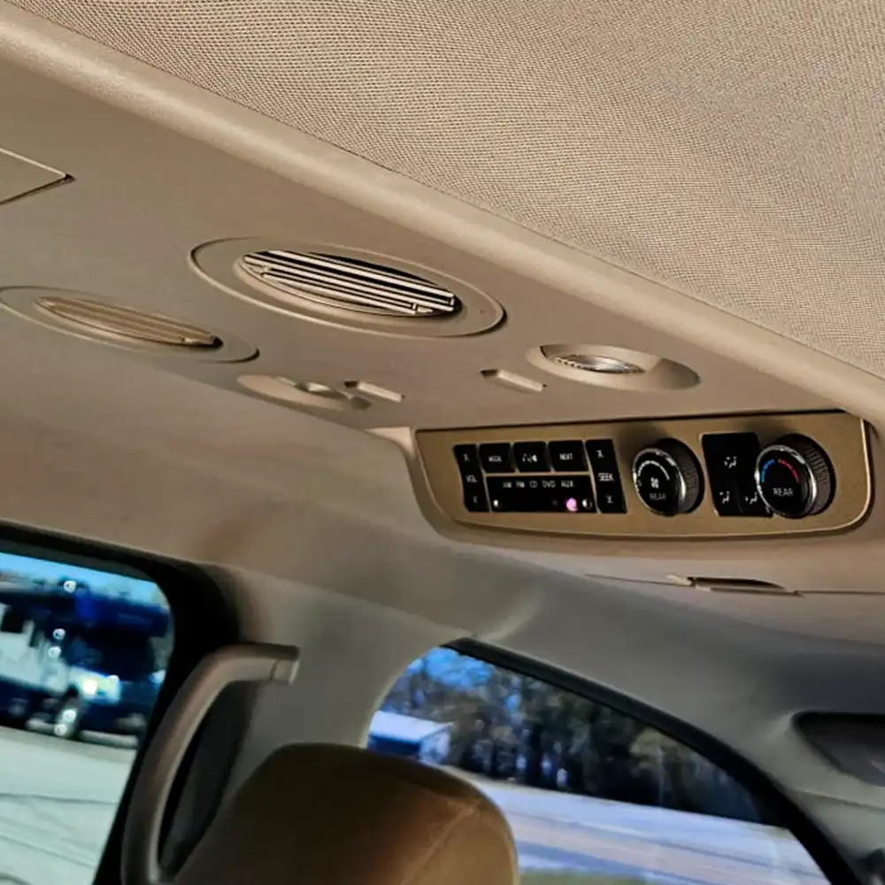 2012 Nissan Armada SUV - Image 15