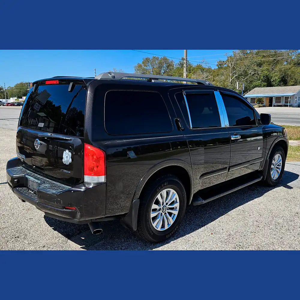 2012 Nissan Armada SUV - Image 10