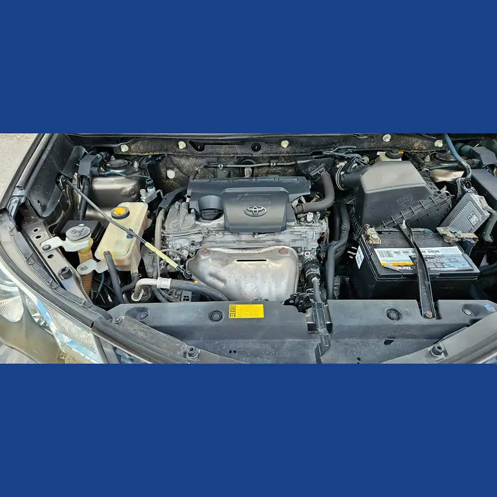2013 Toyota RAV4 - Image 10
