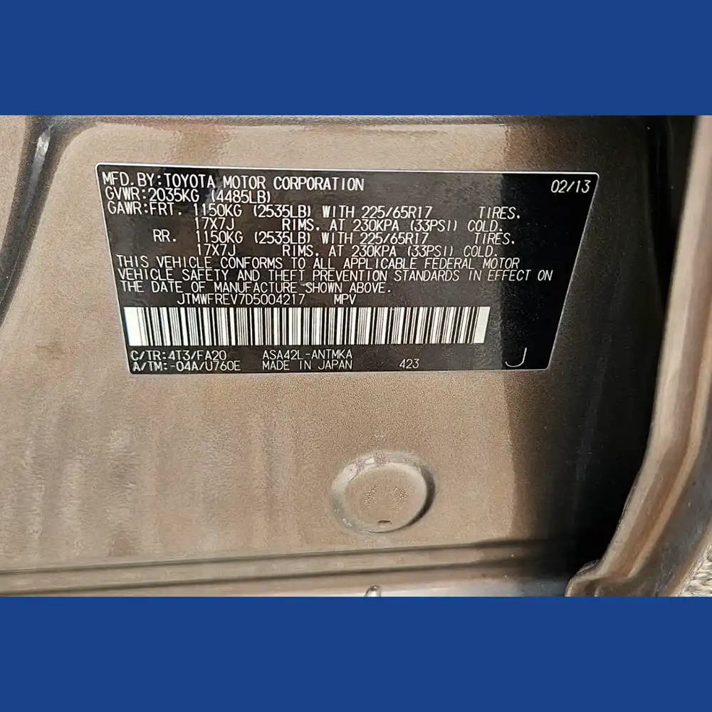 2013 Toyota RAV4 - Image 12