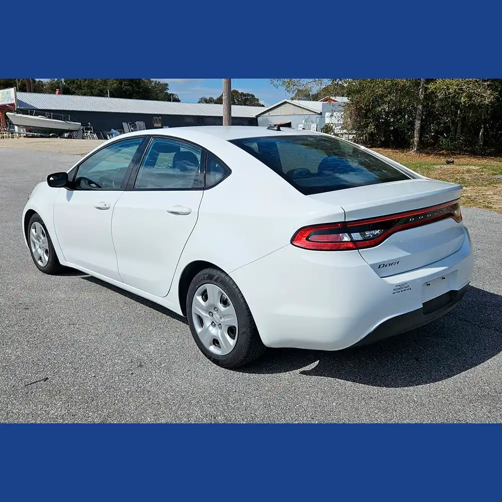 2015 Dodge Dart - Image 14