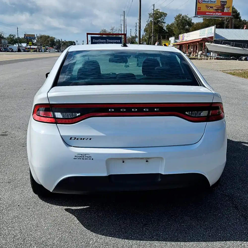 2015 Dodge Dart - Image 13
